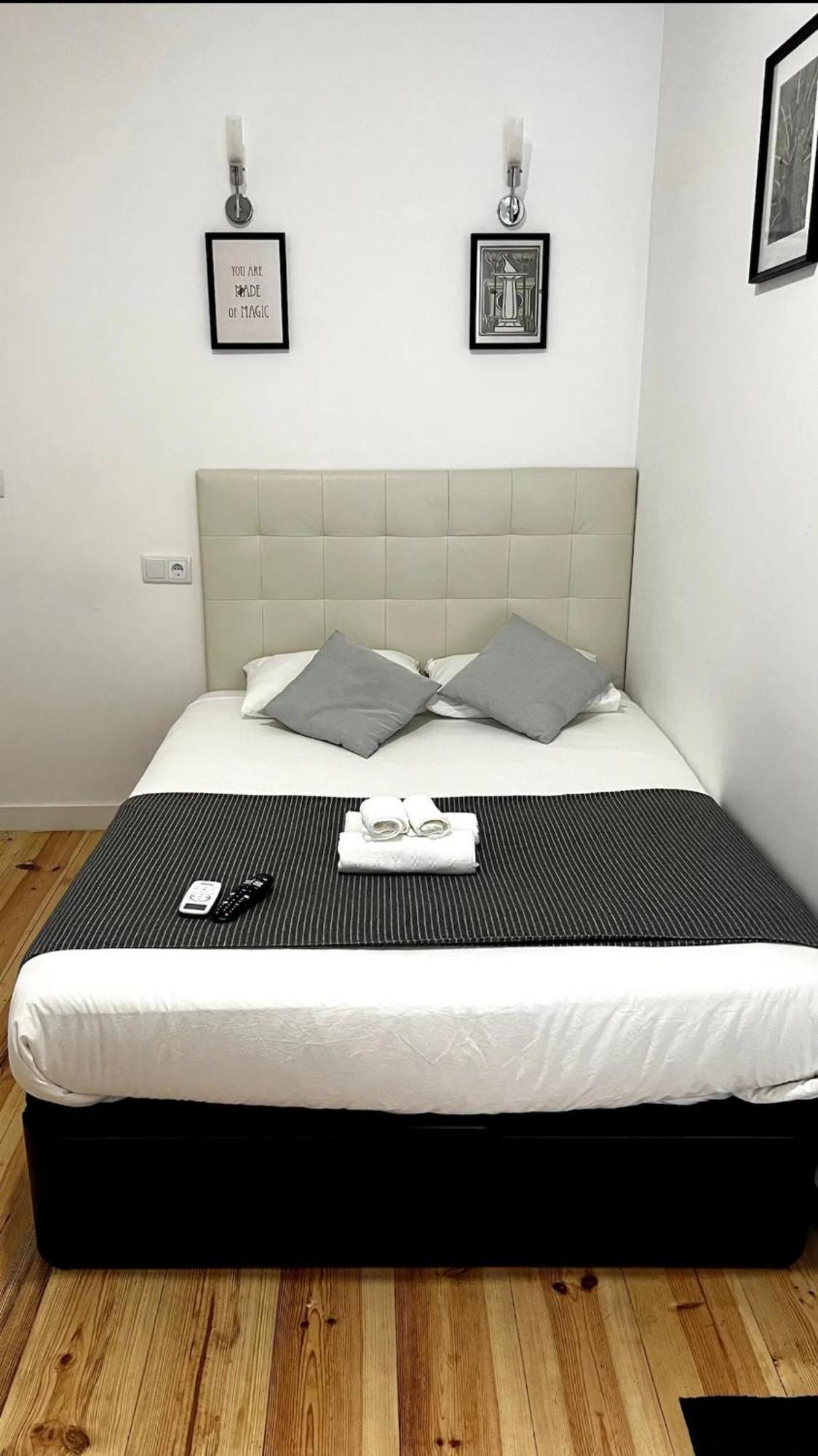Apartamento Pensamento Inedito 55 Lisbon Bagian luar foto
