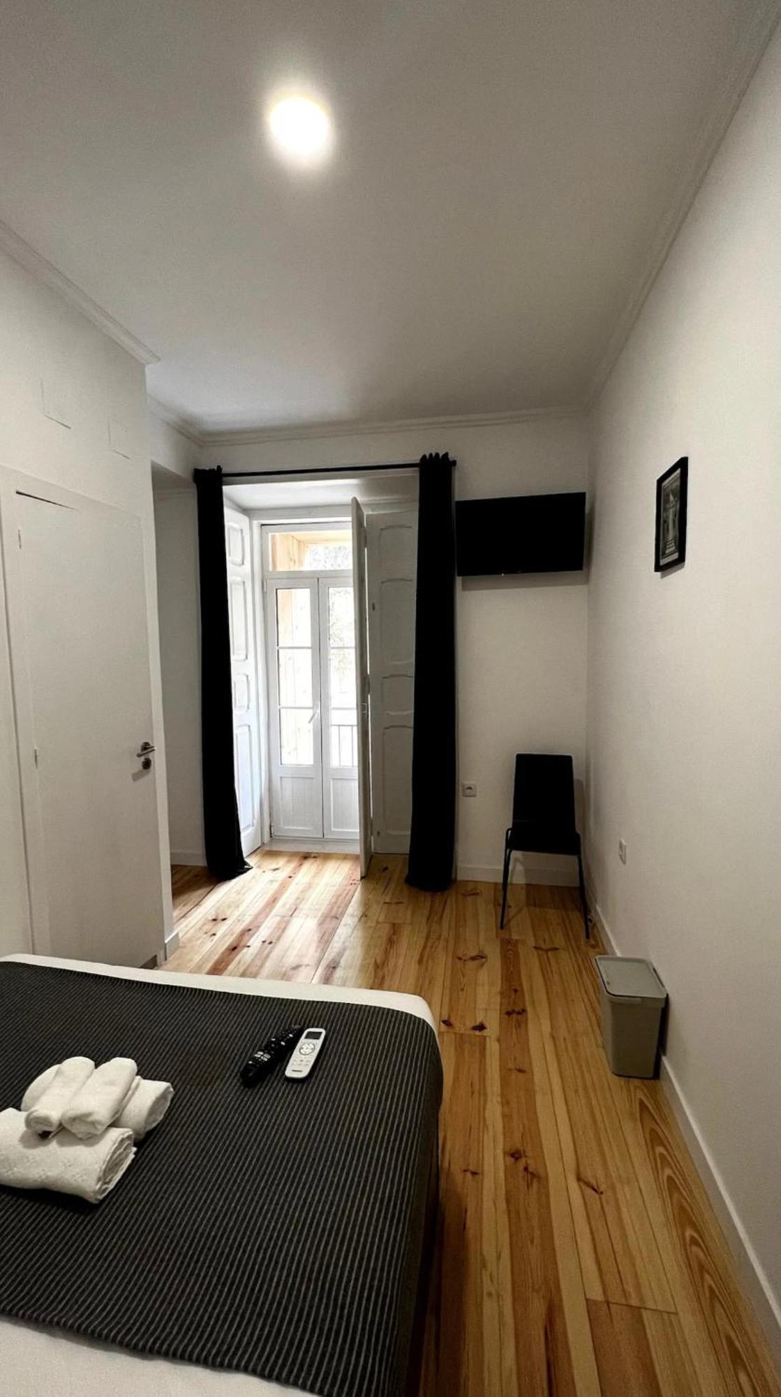 Apartamento Pensamento Inedito 55 Lisbon Bagian luar foto