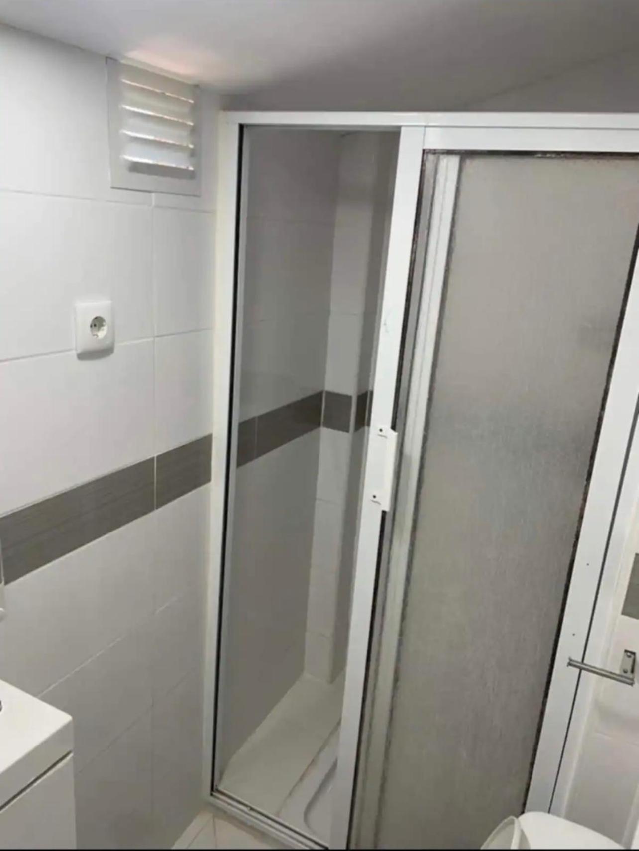 Apartamento Pensamento Inedito 55 Lisbon Bagian luar foto