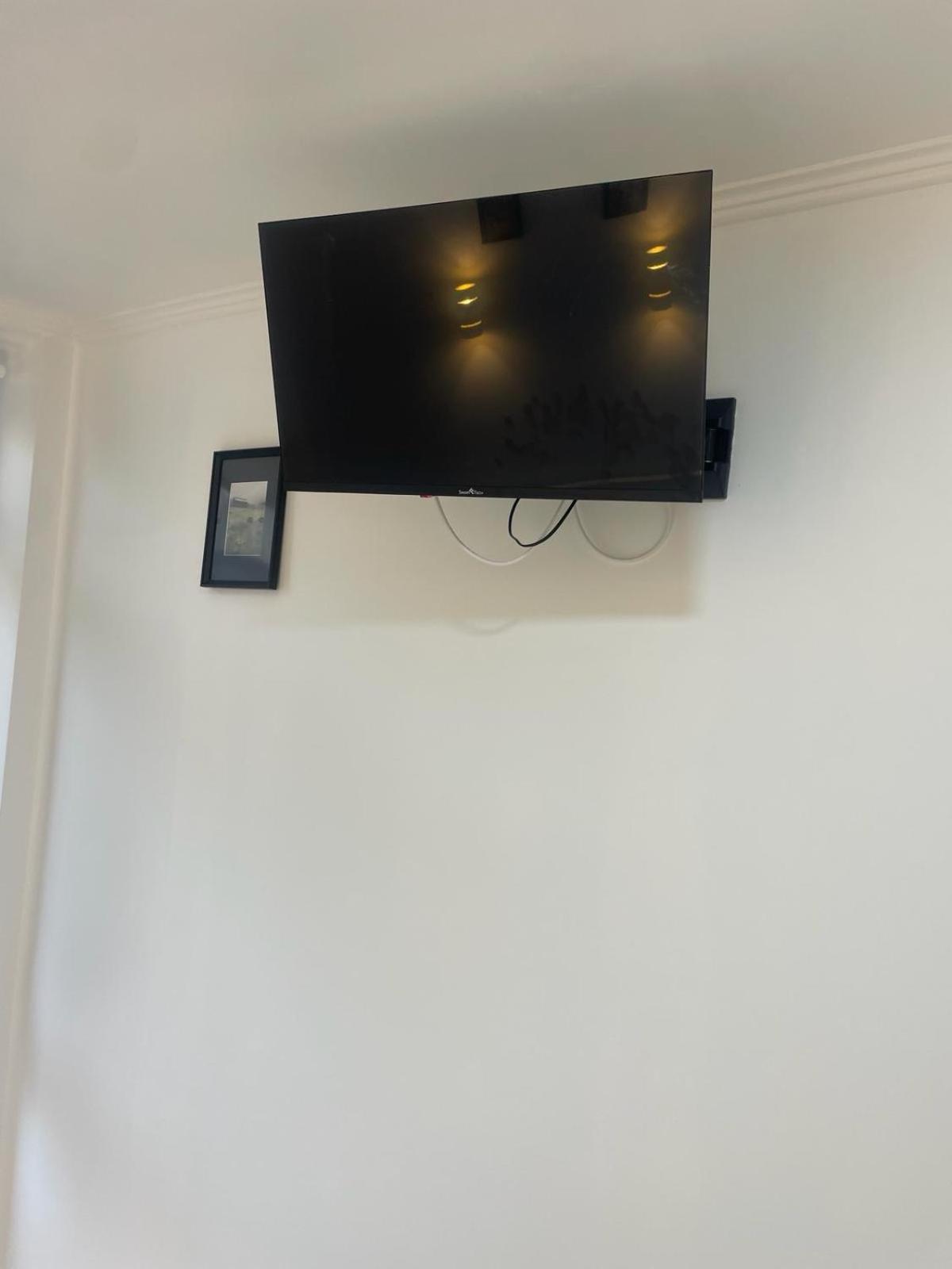 Apartamento Pensamento Inedito 55 Lisbon Bagian luar foto